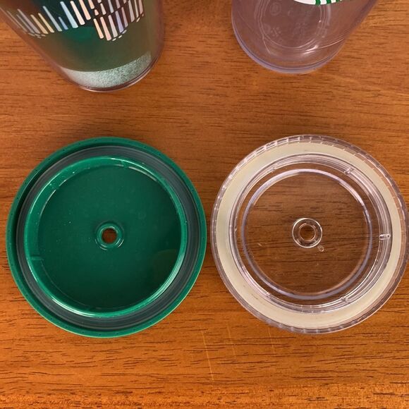 Starbucks set of 2 including Limited Edition 24oz Tumbler 2019 Holiday Season - Picture 6 of 8